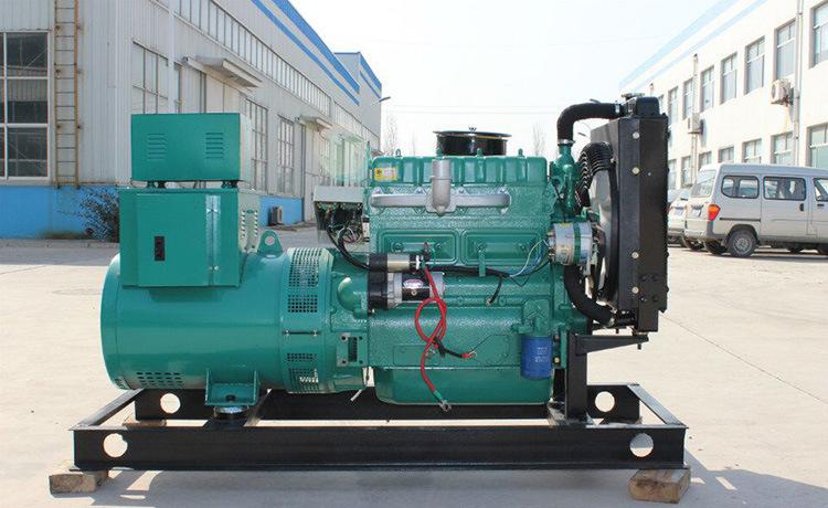 尖峰镇发电机无电压或电压太低怎么办？