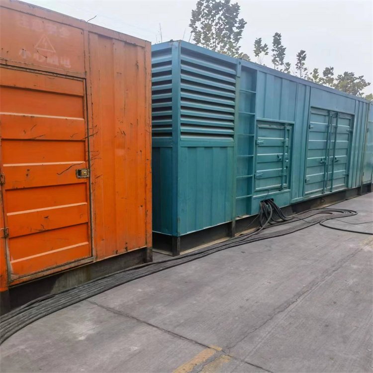尖峰镇如何选择适合 600kW 柴油发电机组的热继电器？