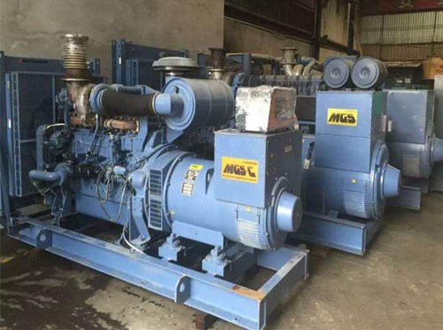 尖峰镇柴油发电机如何测试电流大小？