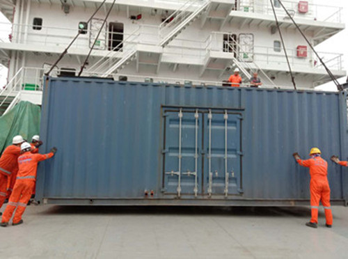 尖峰镇柴油发电机组和储能设备配合使用时，有哪些需要注意的问题？