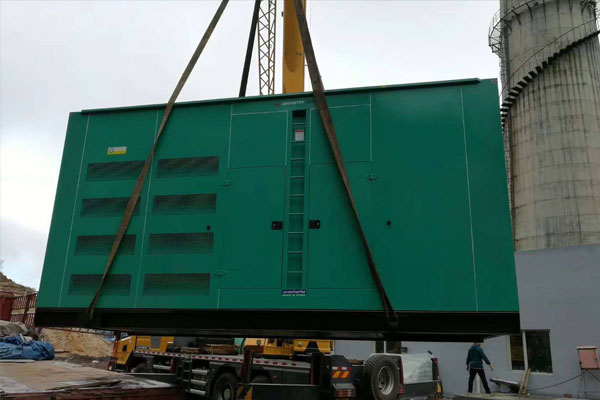 尖峰镇柴油发电机组的保养周期？