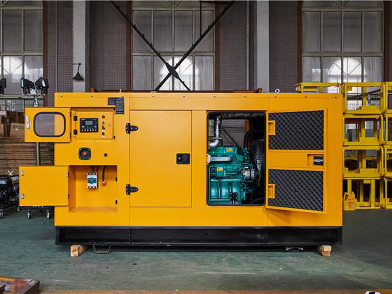 尖峰镇柴油发电机组预热完成后，启动时需要注意什么？