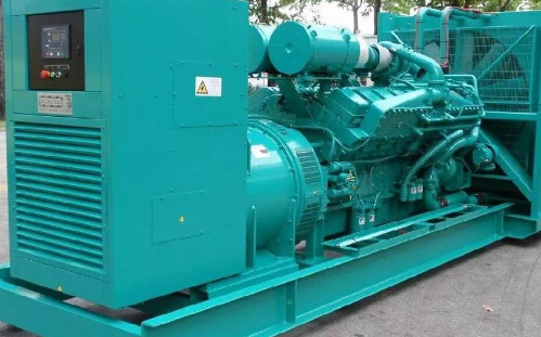 尖峰镇柴油发电机组冬季使用中需要注意哪些事项？