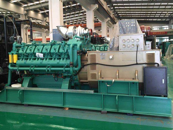 尖峰镇除了测量电瓶电压，还有哪些方法可以判断柴油发电机的充电系统是否正常？